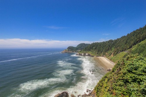 BLK Beach House - image 12