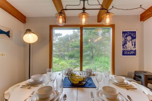 Salty Dog Lodge - image 6