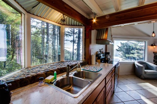 Shelley Family Cabin - image 9