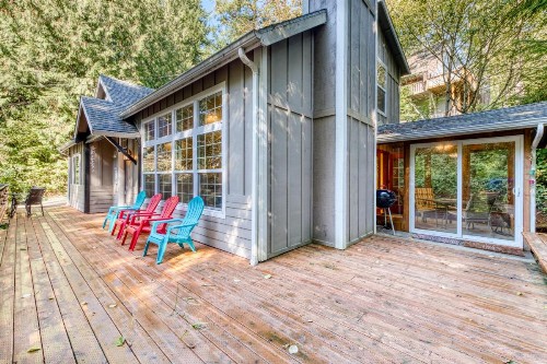 Mercer Creek Hideaway - image 1