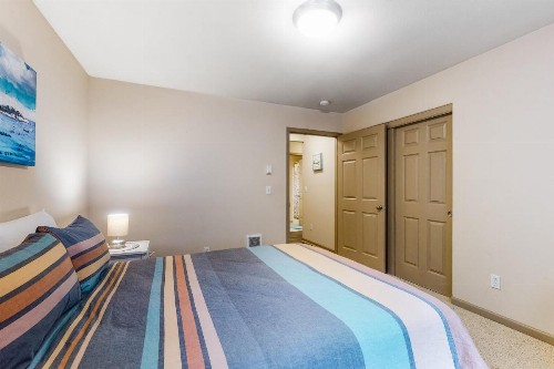 Mercer Creek Hideaway - image 11