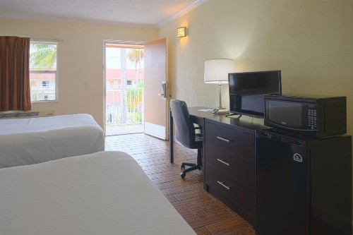 Fairway Inn Florida City Homestead Everglades - image 9