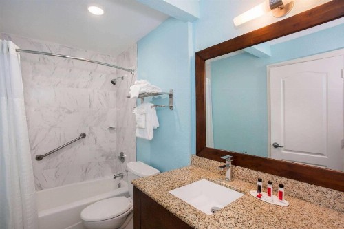 Days Inn by Wyndham Florida City - image 13