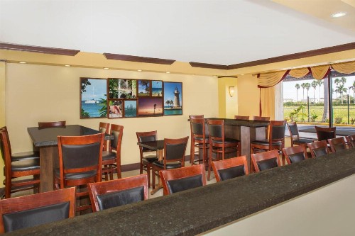 Days Inn by Wyndham Florida City - image 25