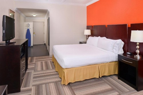 Holiday Inn Express & Suites Florida City-Gateway To Keys an IHG Hotel - image 4