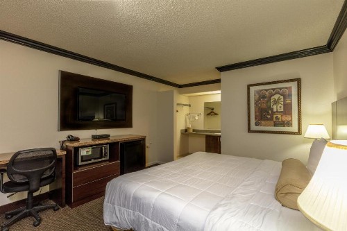 Budget Host Inn Florida City - image 10