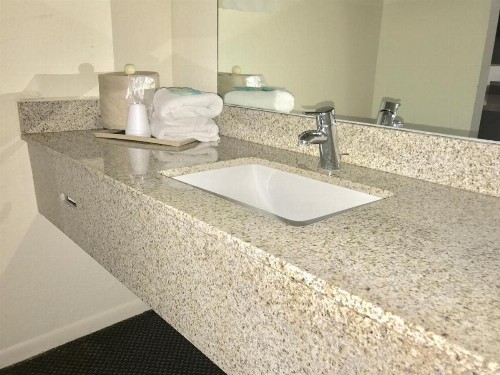 Budget Host Inn Florida City - image 2