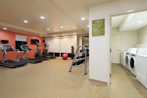 Home2 Suites by Hilton Florida City - image 11