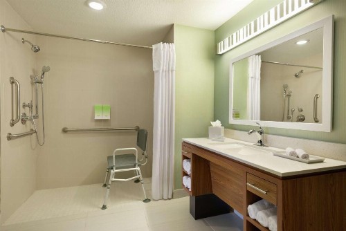 Home2 Suites by Hilton Florida City - image 14