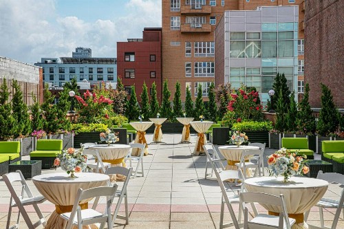 Sheraton LaGuardia East Hotel - image 23