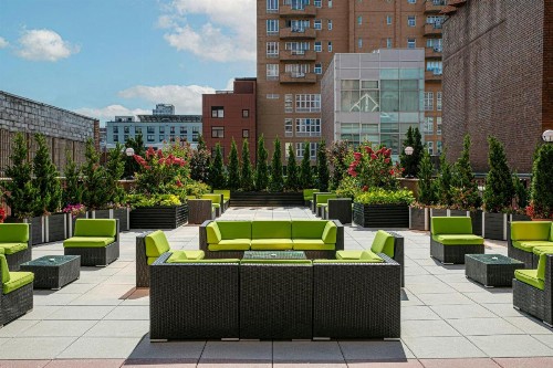 Sheraton LaGuardia East Hotel - image 29