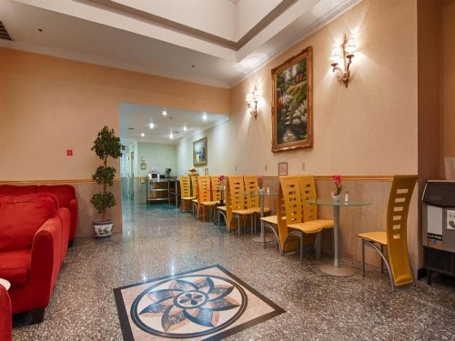 Flushing Hotel - image 26