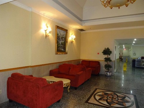 Flushing Hotel - image 28