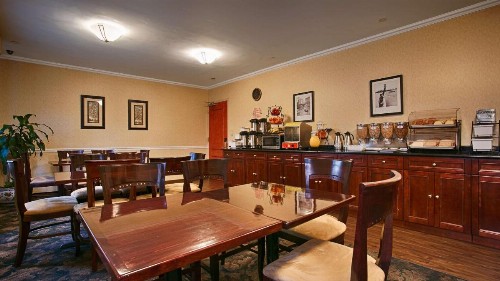 Best Western Queens Court - image 12