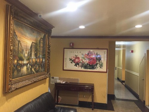 Flushing Motel - image 21