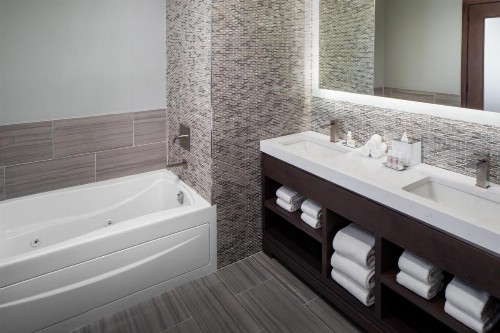Hotel Indigo - Flushing - image 38