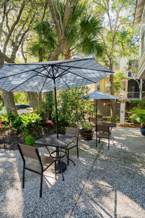 Water's Edge Inn - Adults Only - image 15