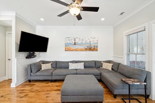 E Ashley 121 (B) - image 3