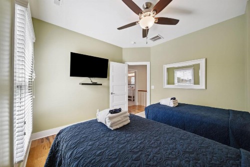 E Ashley 121 (B) - image 32