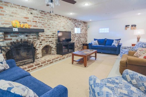 Shell Station House - image 38