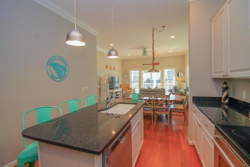 91 Waters Edge Folly Charm - image 9