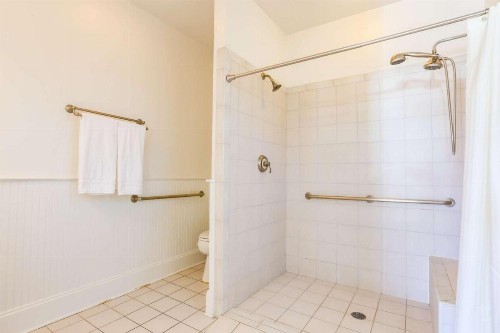 Sea Breeze Villa - image 39