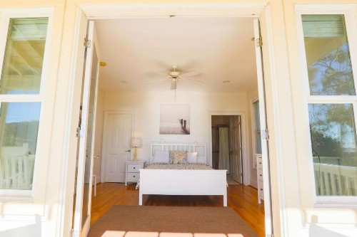 Sea Breeze Villa - image 5