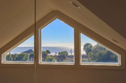 Sea Breeze Villa - image 9