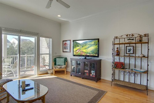 Water's Edge 105 - image 9