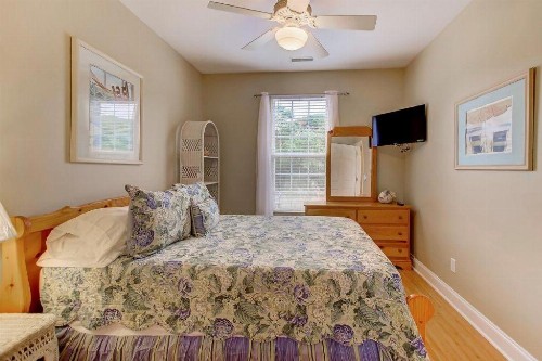 Beachwalk Villa 11 - image 8