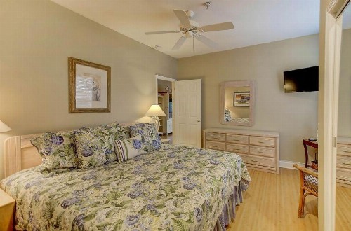Beachwalk Villa 11 - image 9