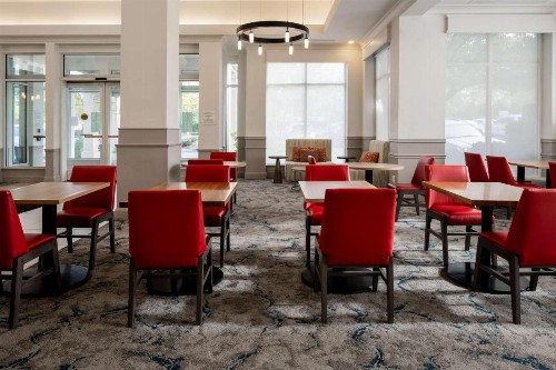 Hilton Garden Inn Folsom - image 10
