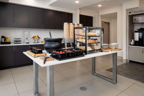 Hilton Garden Inn Folsom - image 14