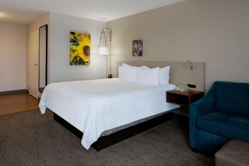 Hilton Garden Inn Folsom - image 16