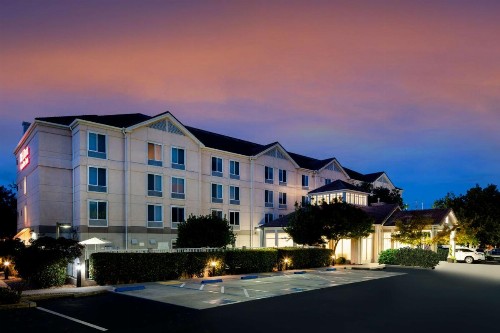 Hilton Garden Inn Folsom - image 20