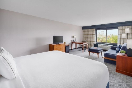 Courtyard by Marriott Sacramento Folsom - image 38
