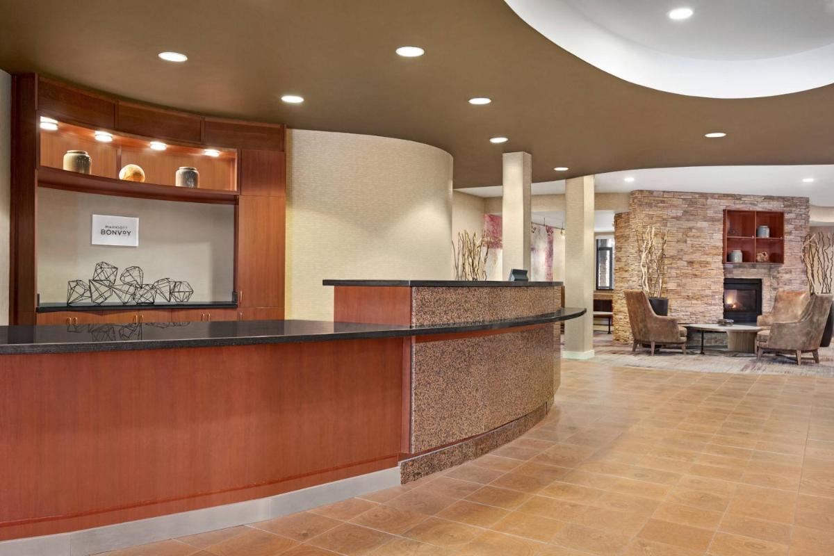 Courtyard by Marriott Sacramento Folsom - image 4