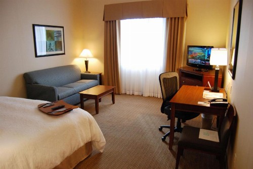 Hampton Inn & Suites Folsom - image 26