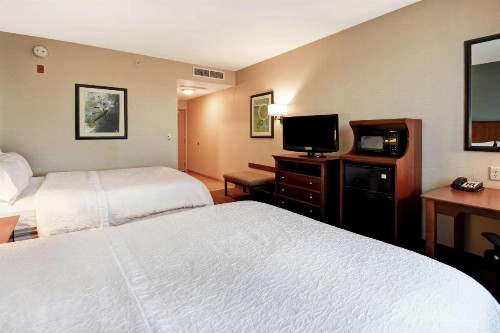 Hampton Inn & Suites Folsom - image 34