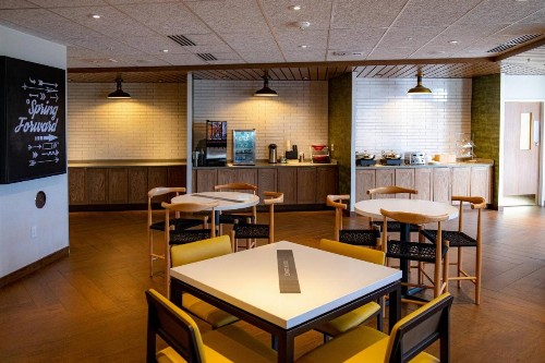 Fairfield by Marriott Inn & Suites Fond du Lac - image 13