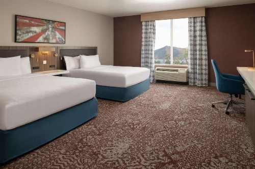 Hilton Garden Inn Fontana - image 21