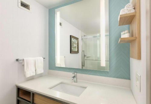 Hilton Garden Inn Irvine East/Lake Forest - image 25