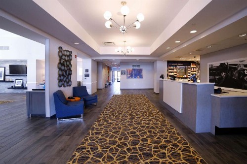 Hampton Inn & Suites Forest City - image 7