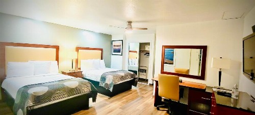 Oceanside Inn & Suites - image 38
