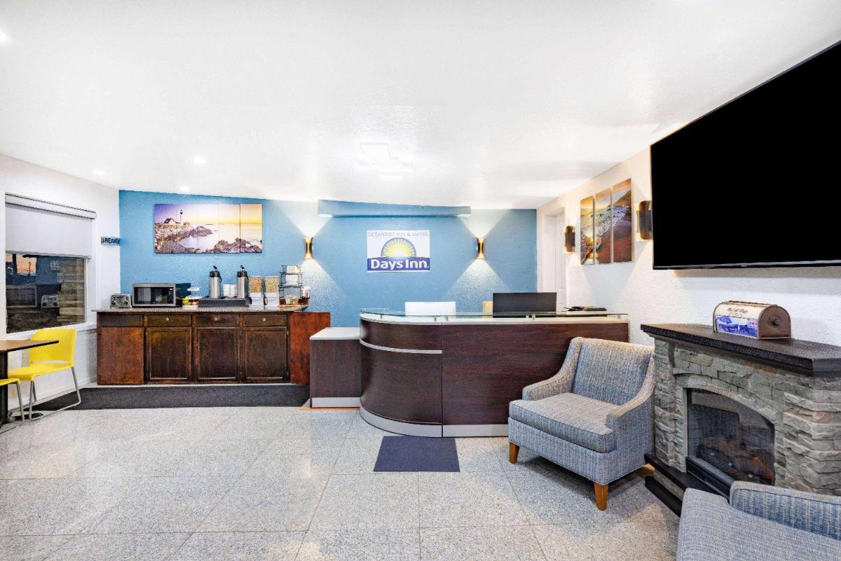 Oceanside Inn & Suites - image 6
