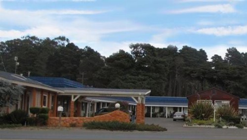 Coast Inn and Spa - image 1