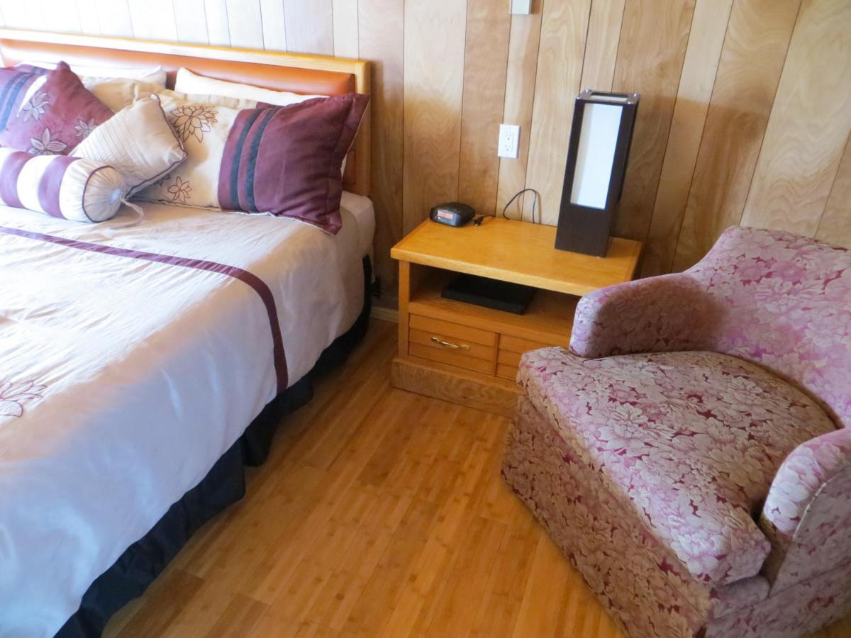 Coast Inn and Spa - image 7