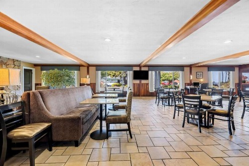 Best Western Vista Manor Lodge - image 8