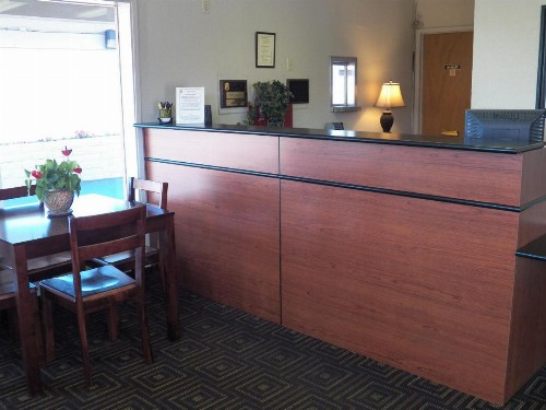 Super 8 by Wyndham Fort Bragg - image 19