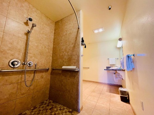 Seabird Lodge Fort Bragg - image 15